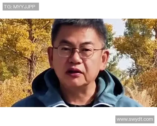 苏群谈杨瀚森不足篮下对抗弱&抢篮板球选位,防外线较困难 苏群谈杨瀚森不足篮下对抗弱&抢篮板球选位,防外线较困难