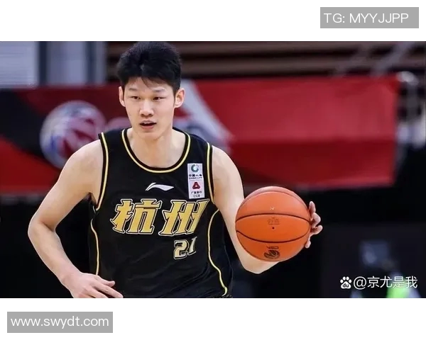 广厦双子星发力！胡金秋高效21+7，孙铭徽送出9次助攻